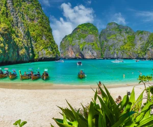 iStock-1083819144-2-Header_Mobile